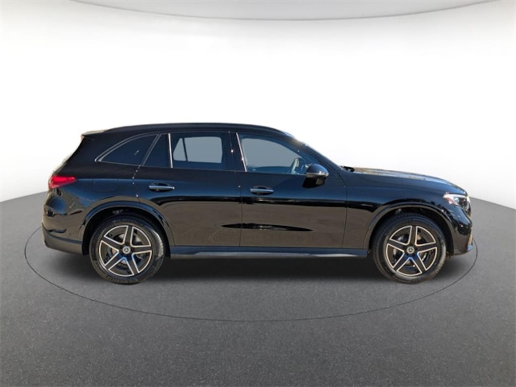 New 2026 Mercedes-Benz GLC 300 4MATIC SUV