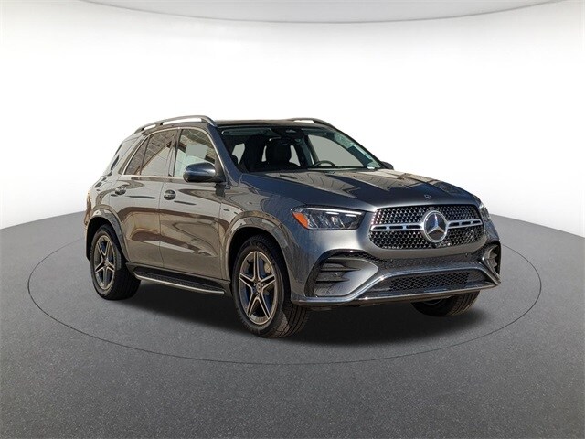 2026 Mercedes Benz GLE 450 4MATIC photo 3