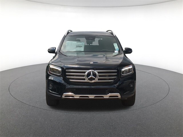2025 Mercedes Benz GLB 250 4MATIC photo 2