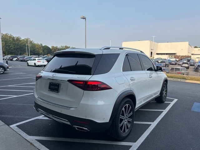 2024 Mercedes Benz GLE 4MATIC photo 2