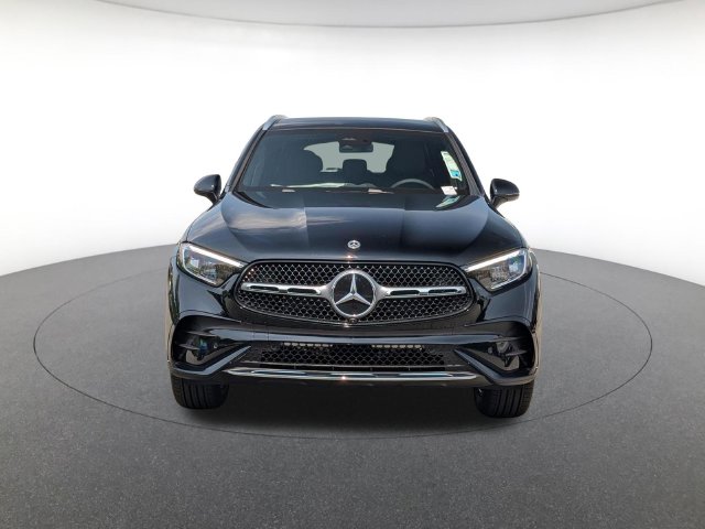 New 2027 Mercedes-Benz GLC 300 4MATIC SUV