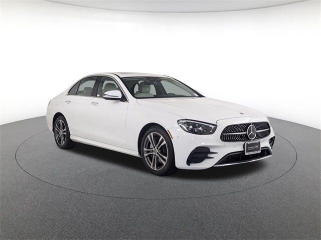 2021 Mercedes Benz E 350 4MATIC Sedan photo 2