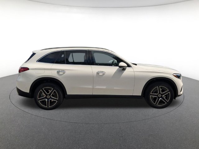 New 2027 Mercedes-Benz GLC 300 4MATIC SUV