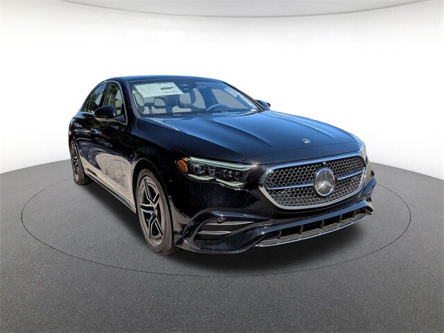 2026 Mercedes Benz E 4MATIC Sedan photo 3