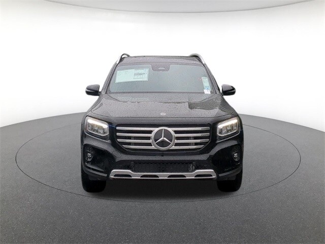 2025 Mercedes Benz GLB 250 4MATIC photo 2