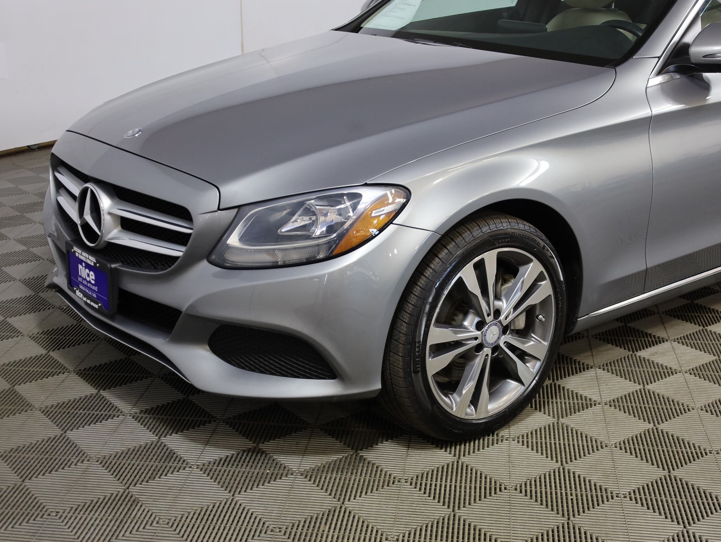 What can i used to buy benz 2025