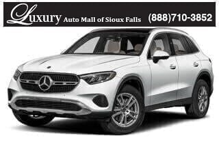 2026 Mercedes-Benz GLC Base's photo