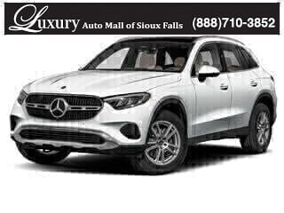 2026 Mercedes-Benz GLC Base's photo