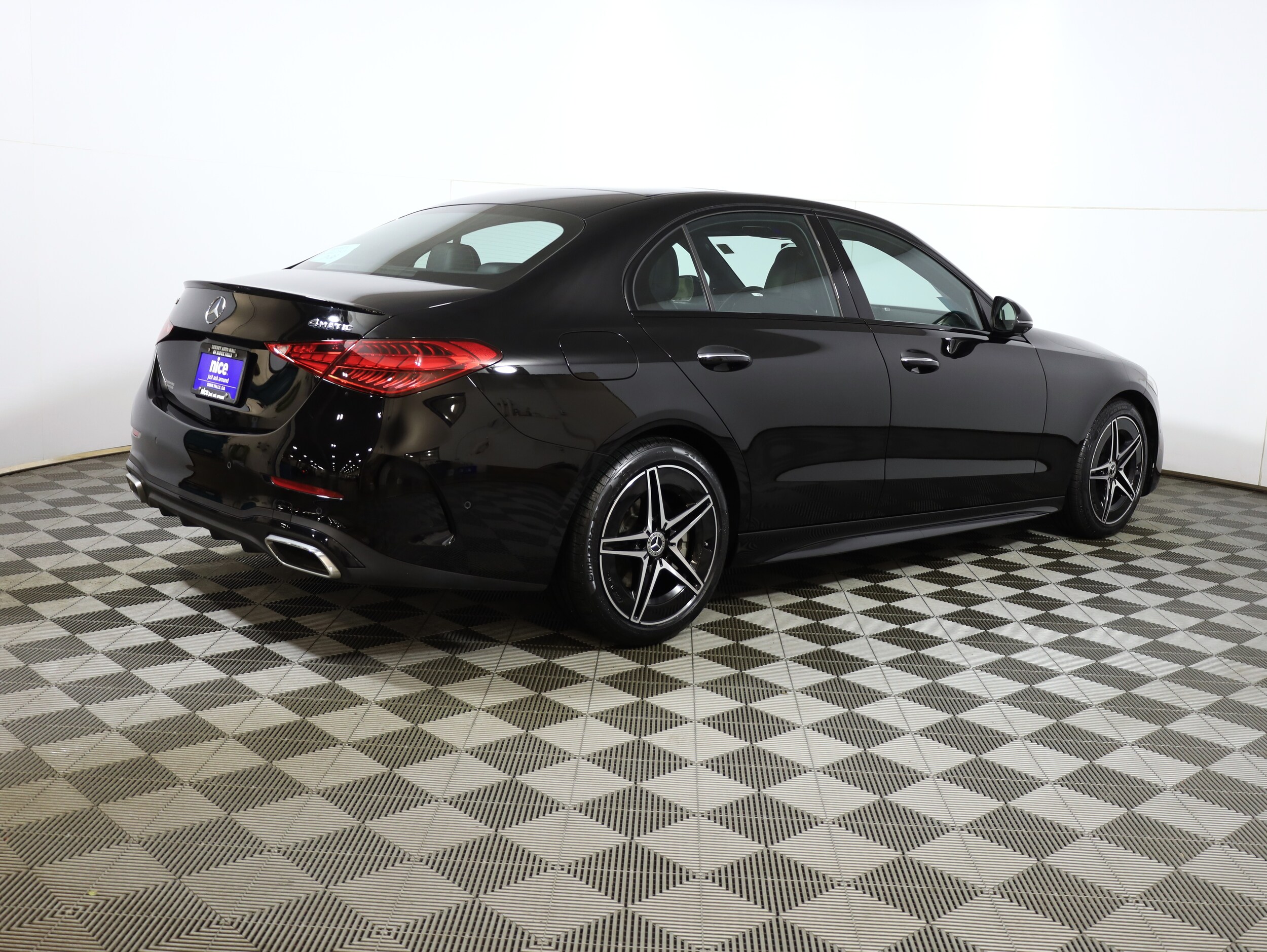 2024 Mercedes Benz C 300 Sedan photo 4