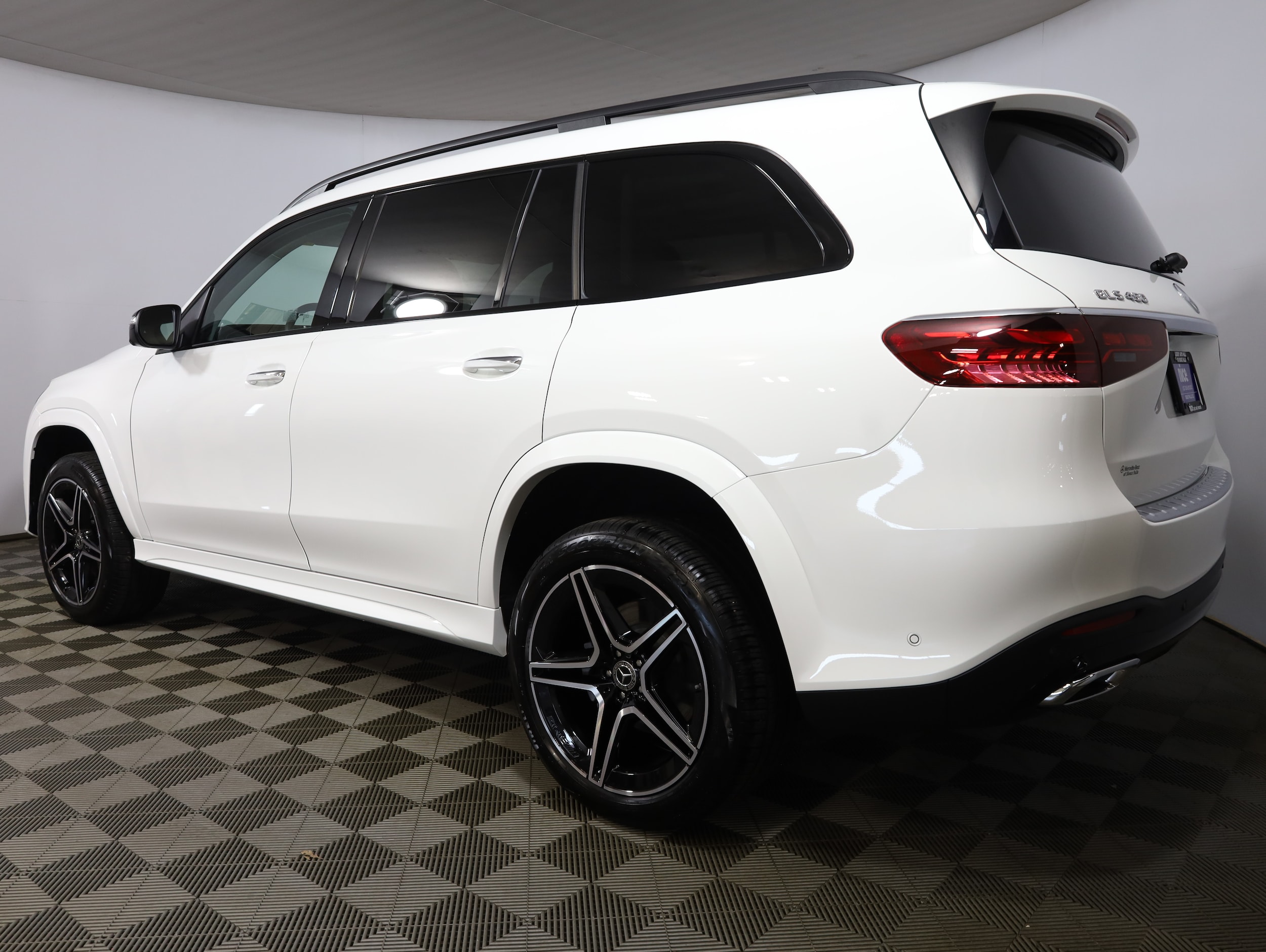 2026 Mercedes-Benz GLS Base - Photo 6