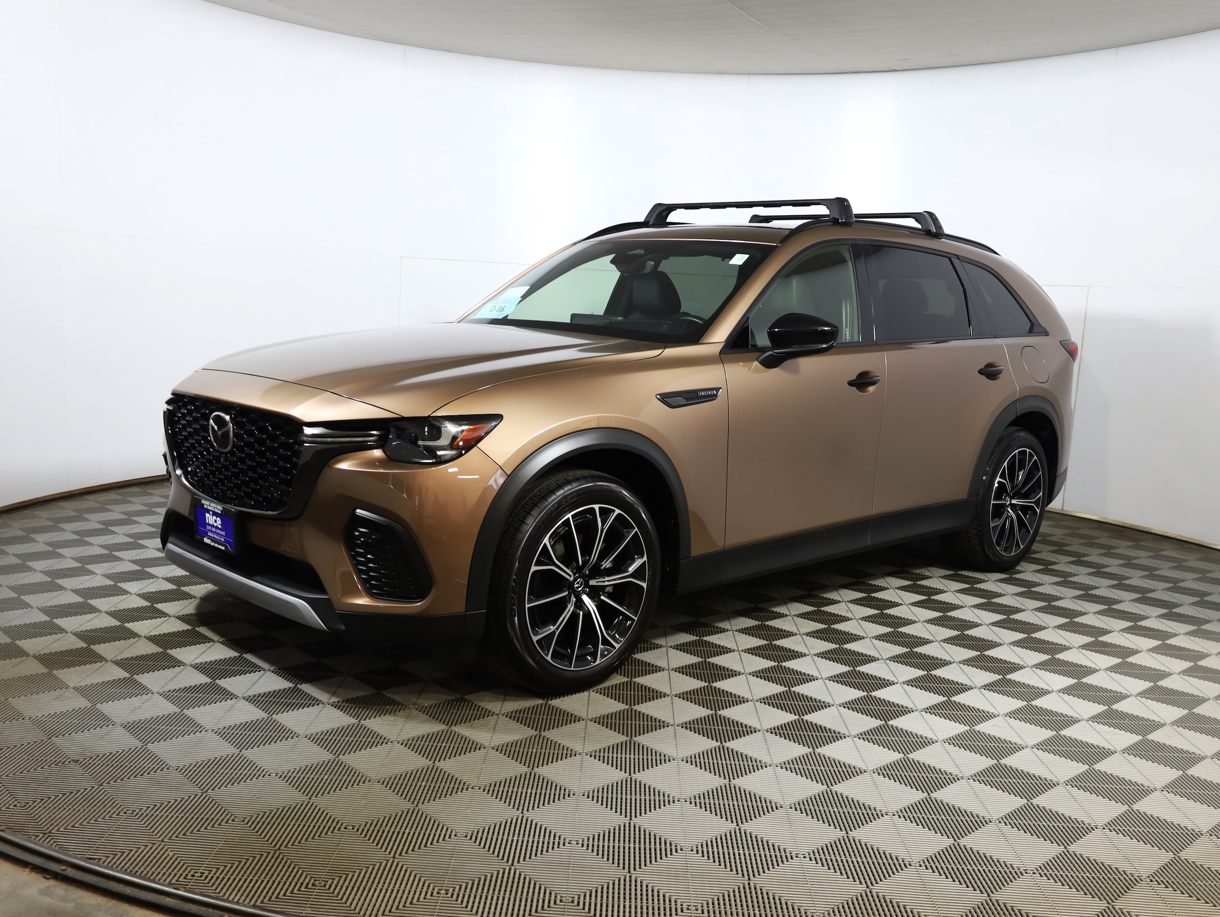 2025 Mazda CX-70 Premium Plus Package's photo