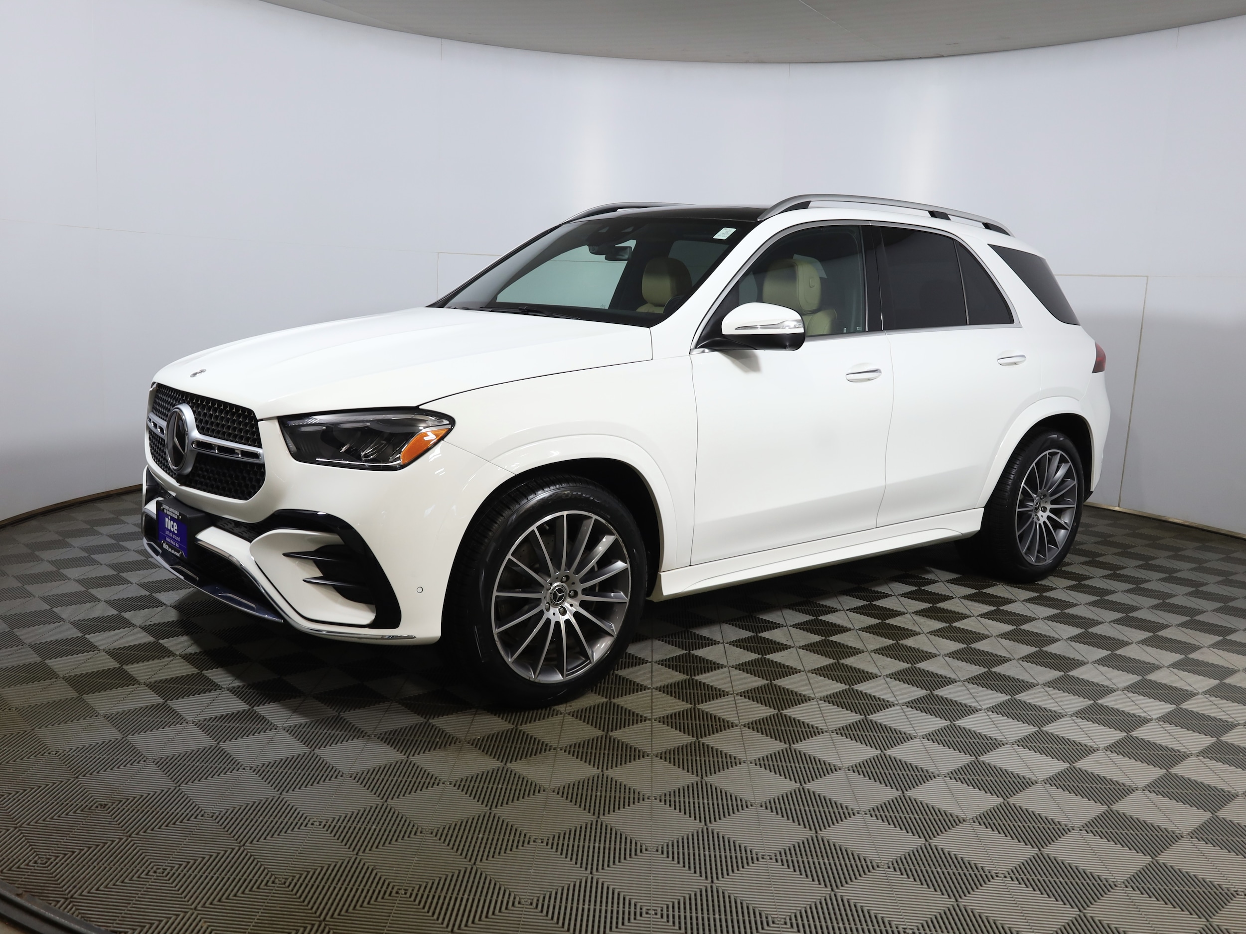 2024 Mercedes-Benz GLE GLE350's photo