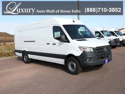 2025 Mercedes-Benz Sprinter 2500 Cargo 170 WB Van