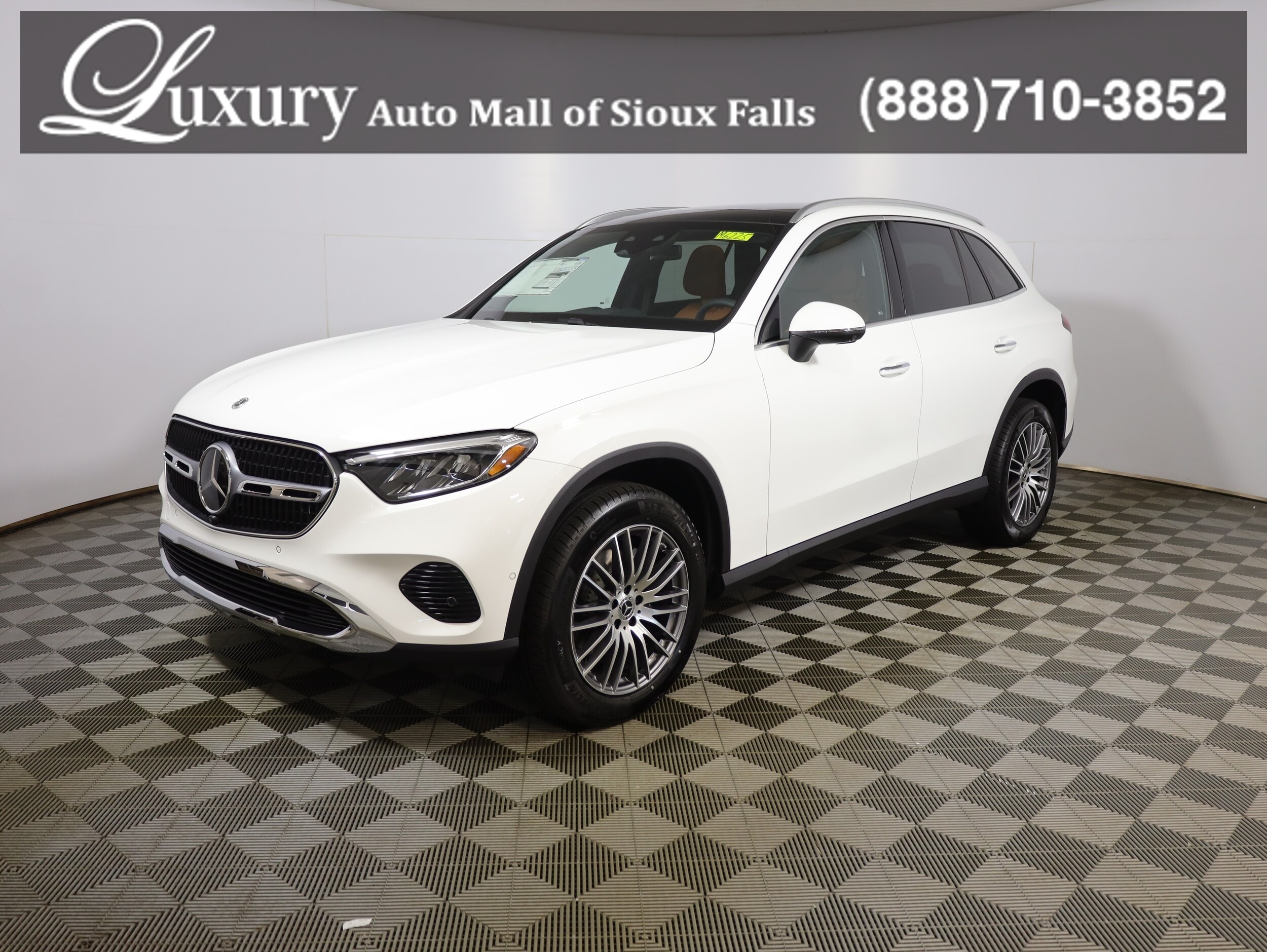 2026 Mercedes-Benz GLC