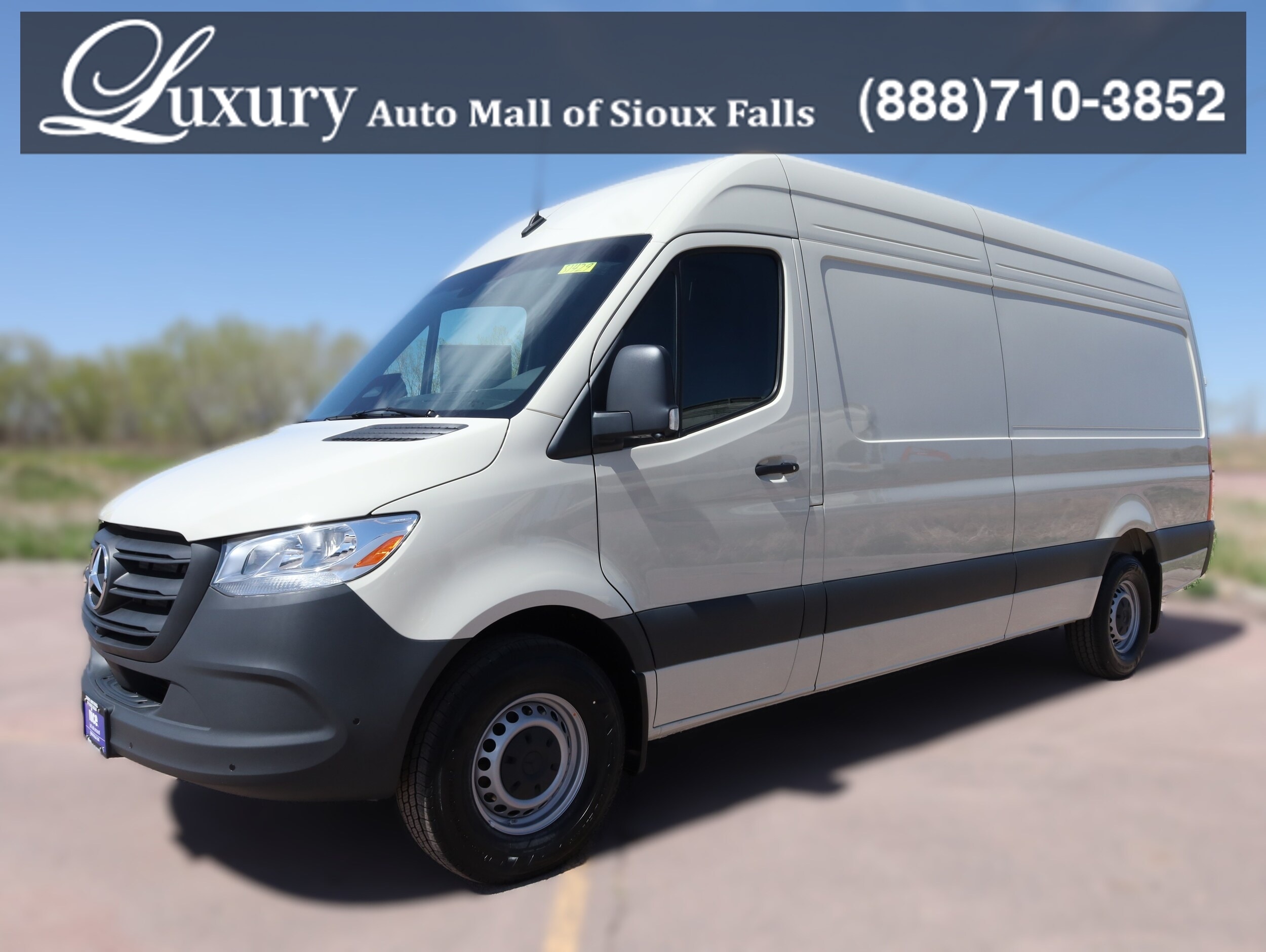 2026 Mercedes-Benz Sprinter 2500 170 WB HO High Roof's photo