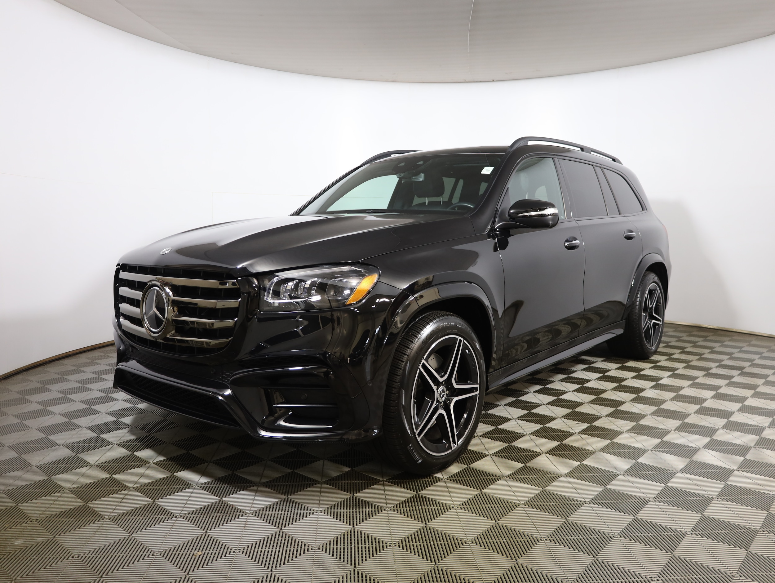 2024 Mercedes-Benz GLS 450 4MATIC
