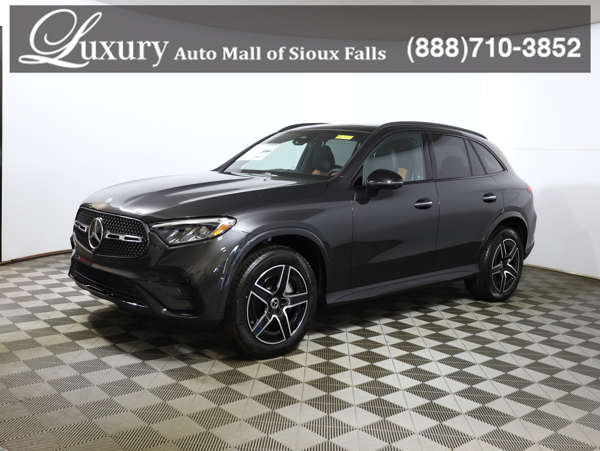 2026 Mercedes-Benz GLC Base's photo