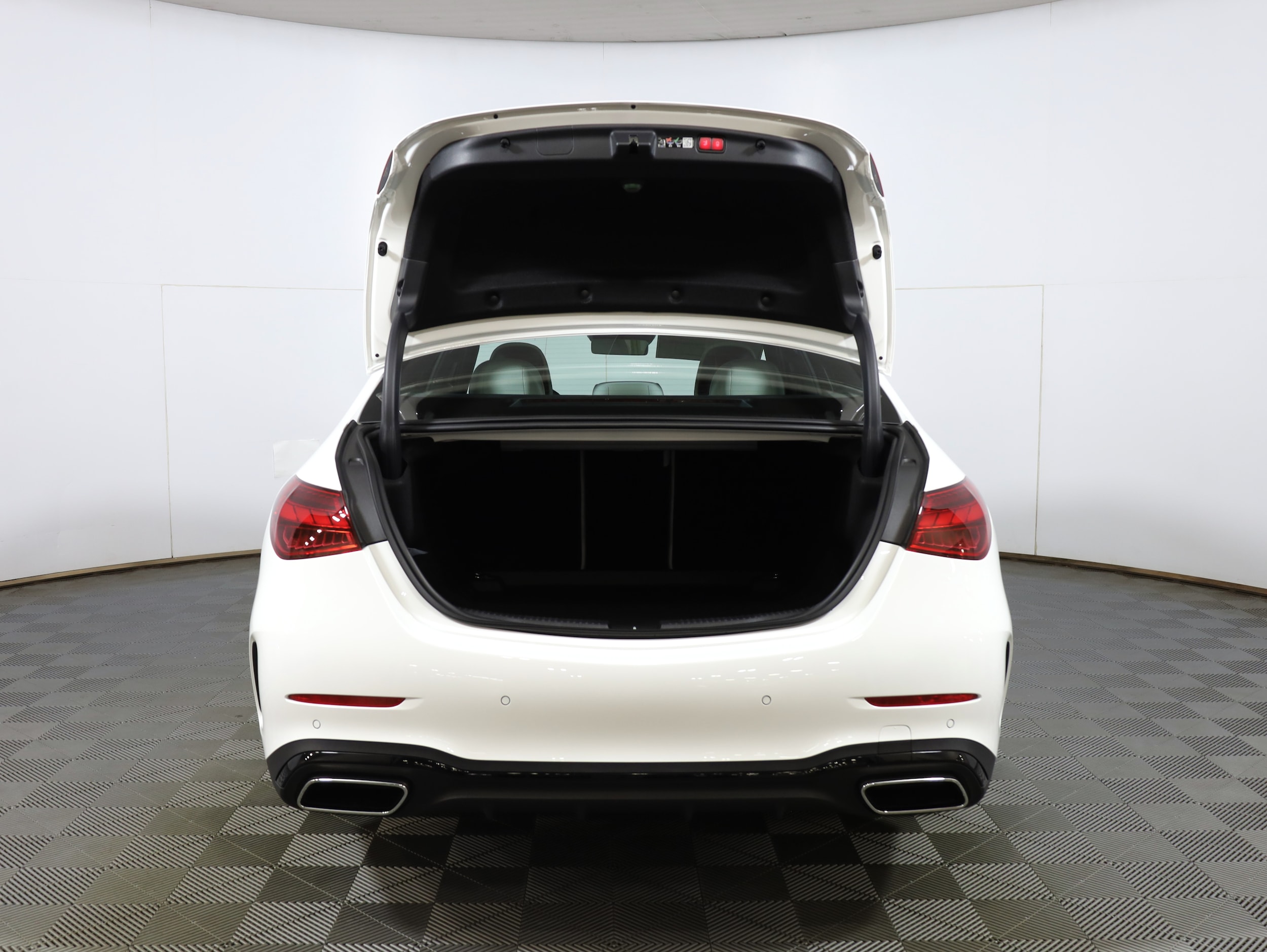 2026 Mercedes-Benz C-Class Sedan C 300 - Photo 20