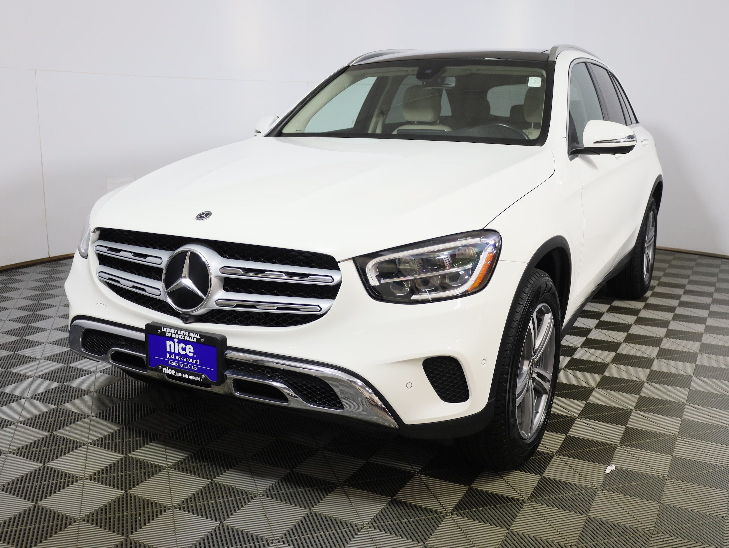 2021 Mercedes-Benz GLC GLC300