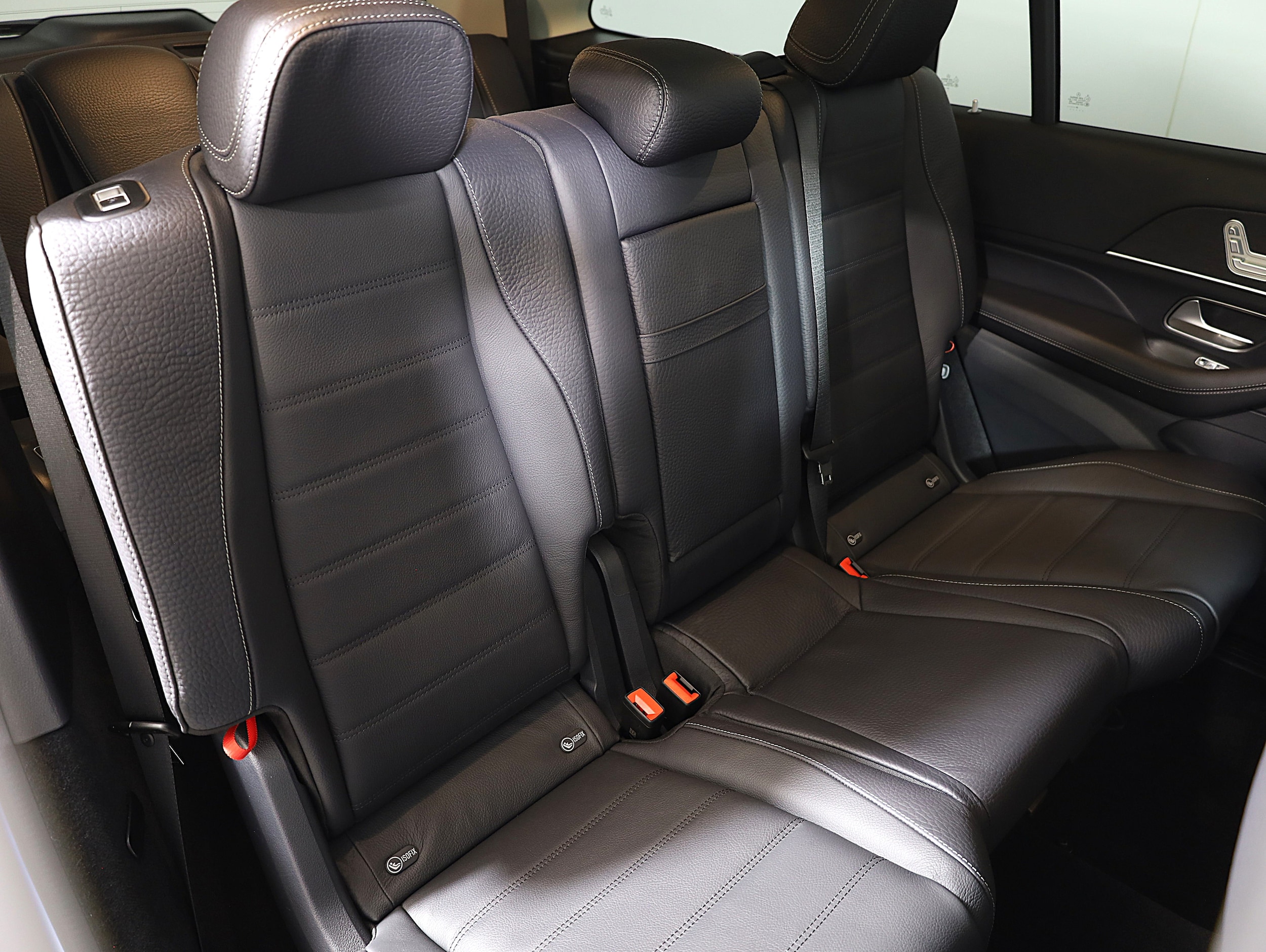2026 Mercedes-Benz GLS Base - Photo 9