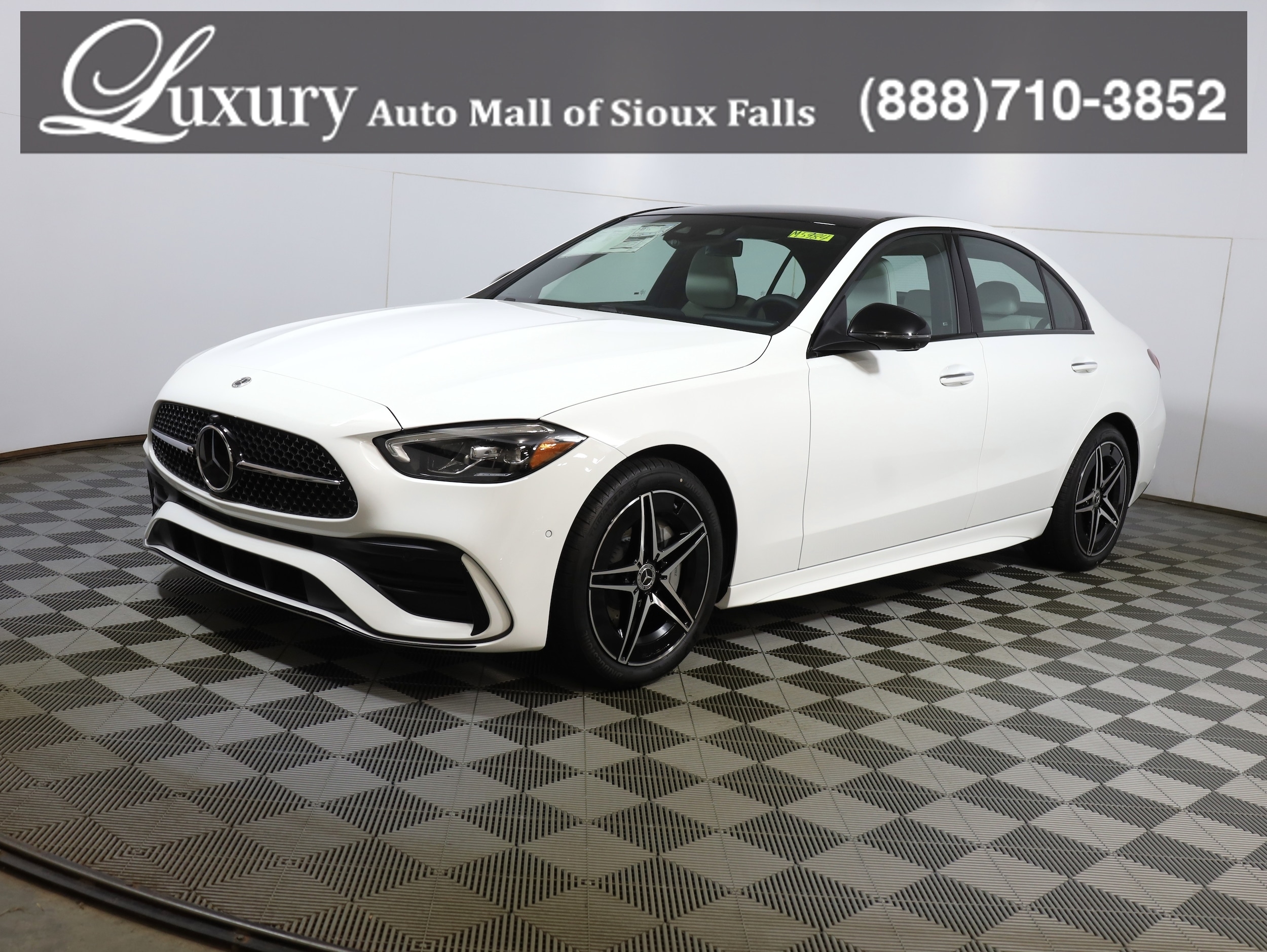 2026 Mercedes-Benz C-Class Sedan C 300's photo