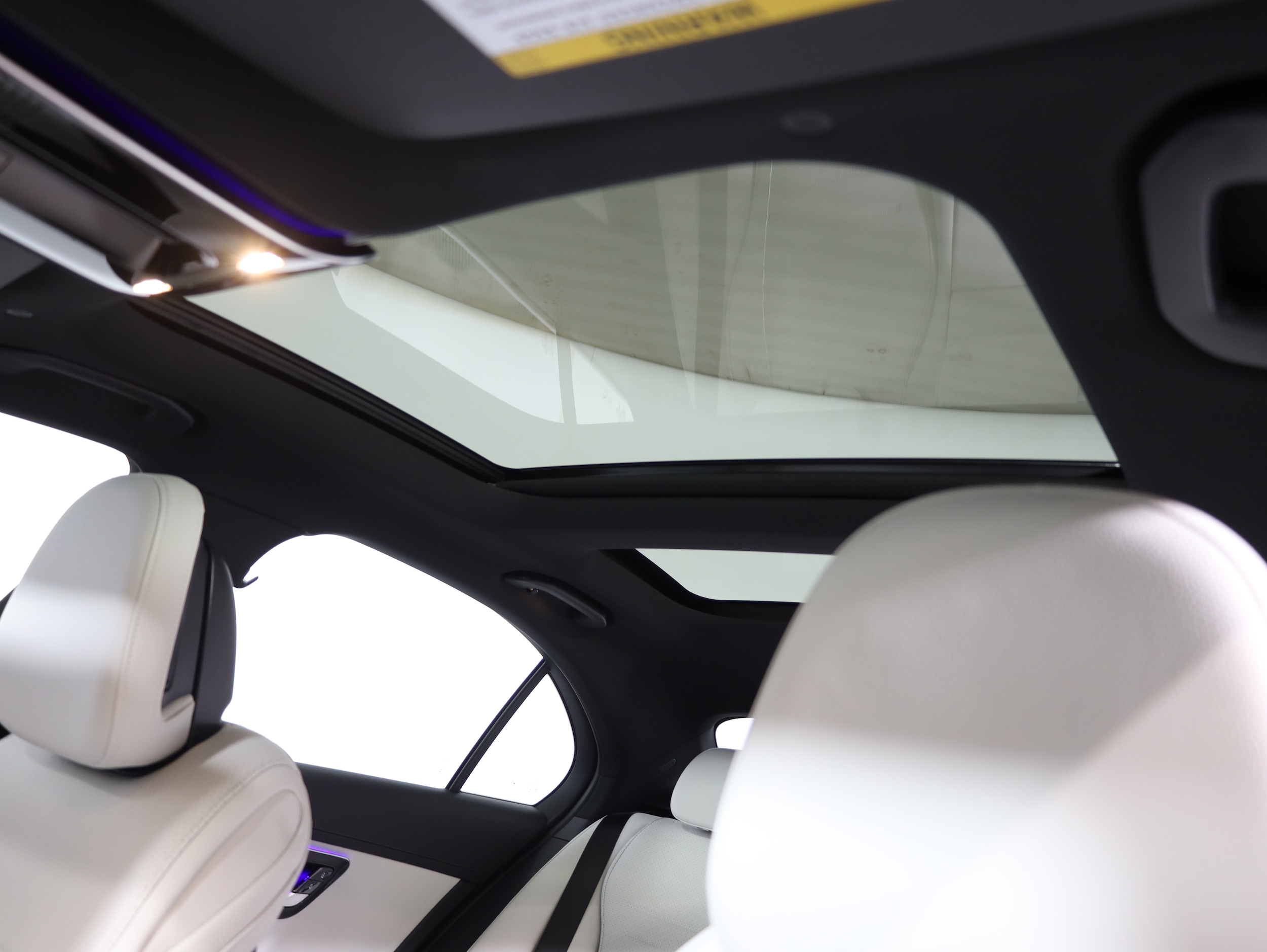 2026 Mercedes-Benz C-Class Sedan C 300 - Photo 17