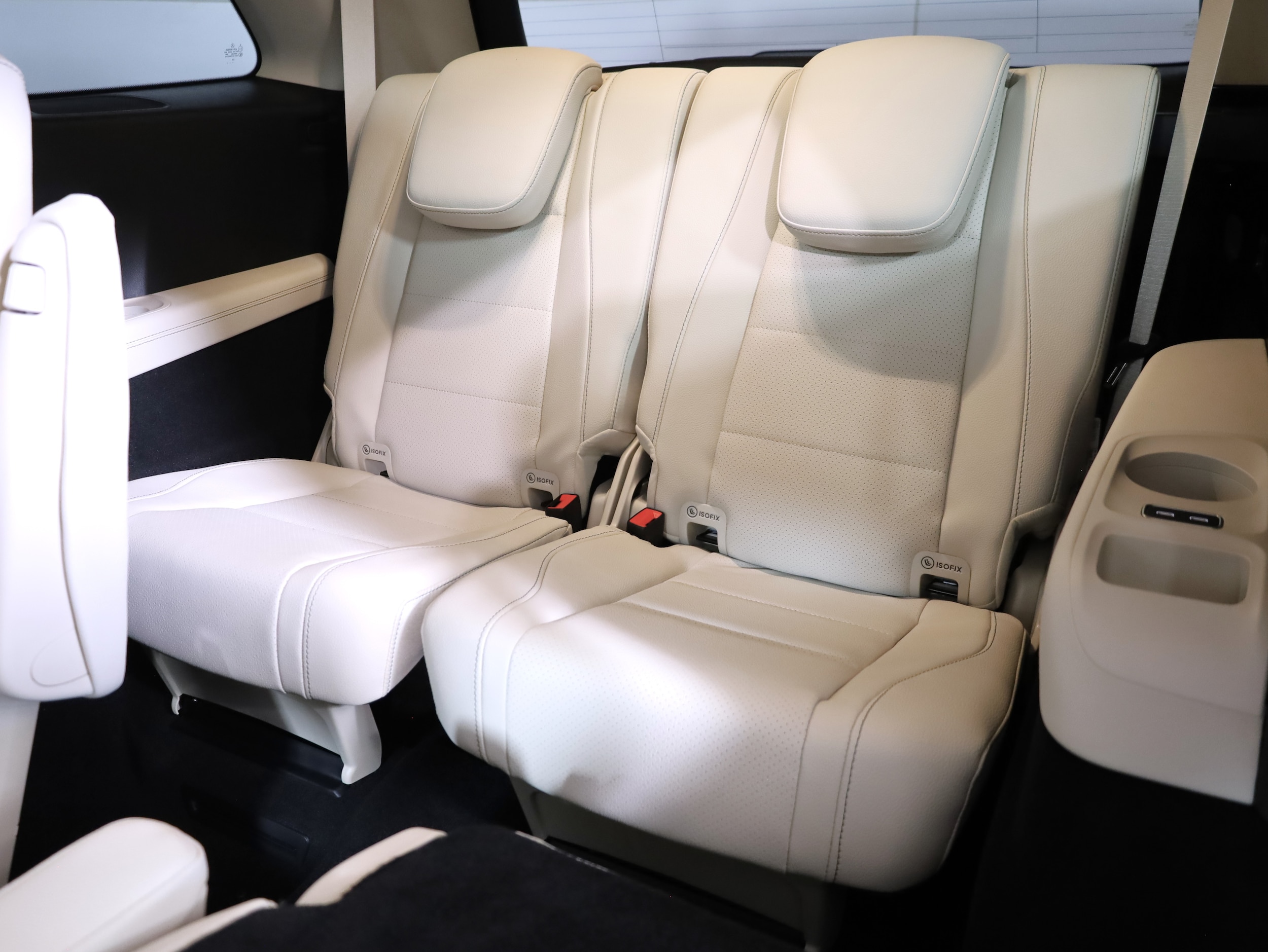 2026 Mercedes-Benz GLS Base - Photo 12