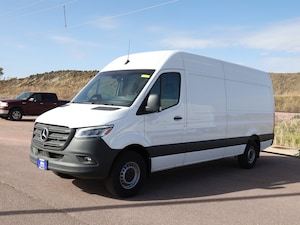 2025 Mercedes-Benz Sprinter 2500 Cargo 170 WB Van