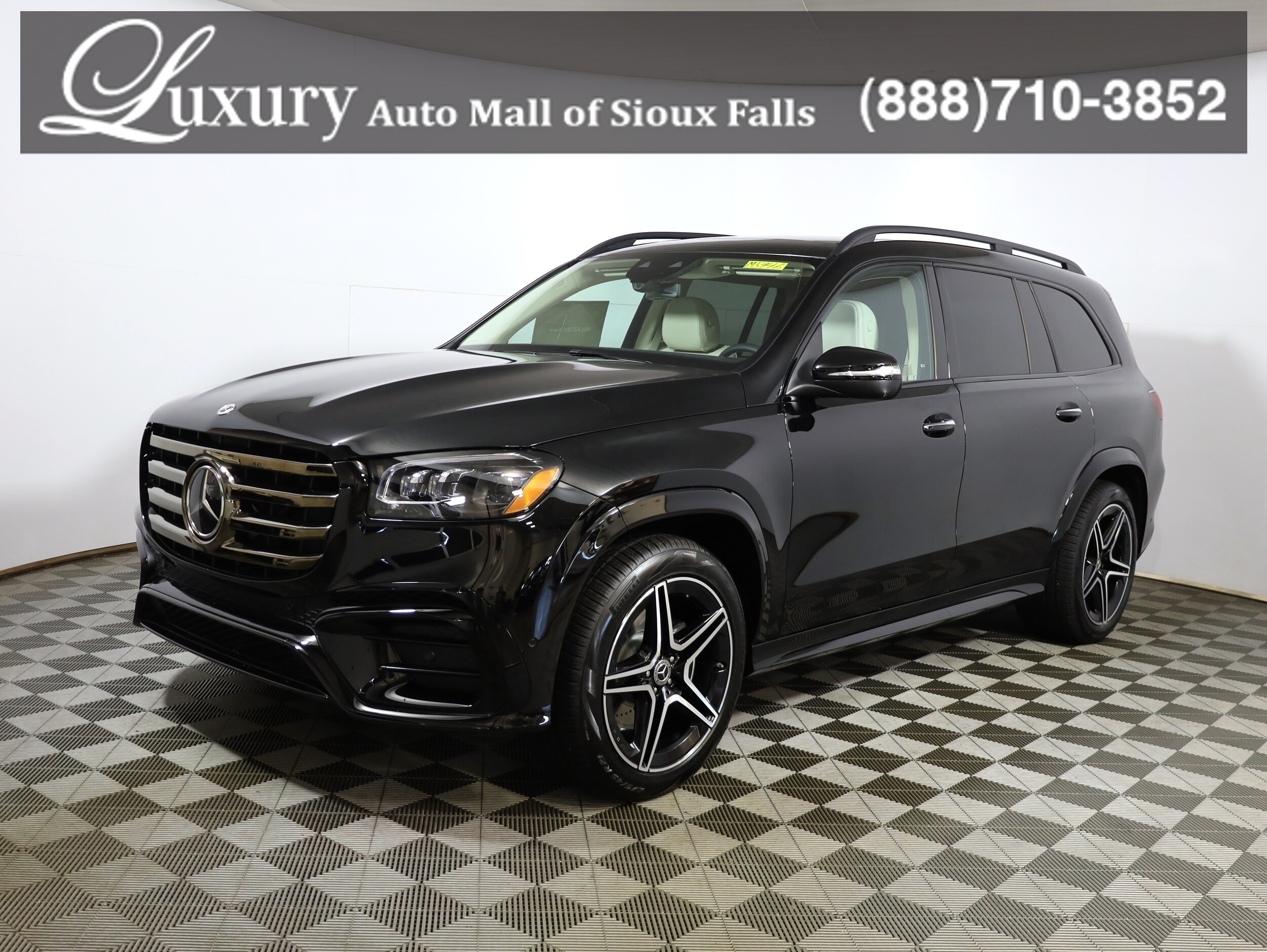 2026 Mercedes-Benz GLS Base's photo