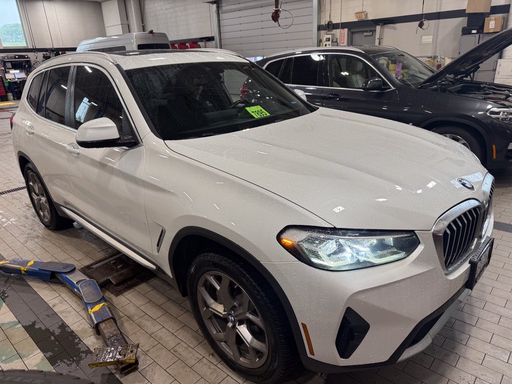 2022 BMW X3 30i