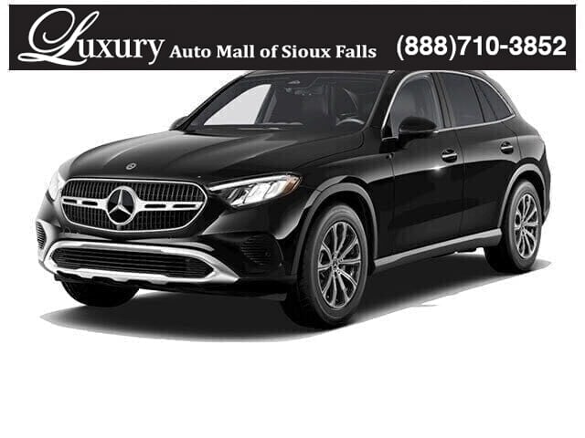 2026 Mercedes-Benz GLC Base's photo