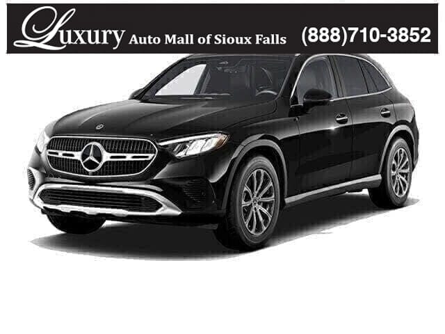 2026 Mercedes-Benz GLC Base's photo
