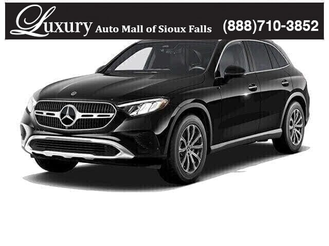 2026 Mercedes-Benz GLC Base's photo
