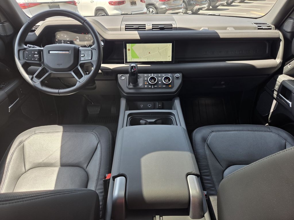 Used 2024 Land Rover Defender 110 X-Dynamic SE SUV