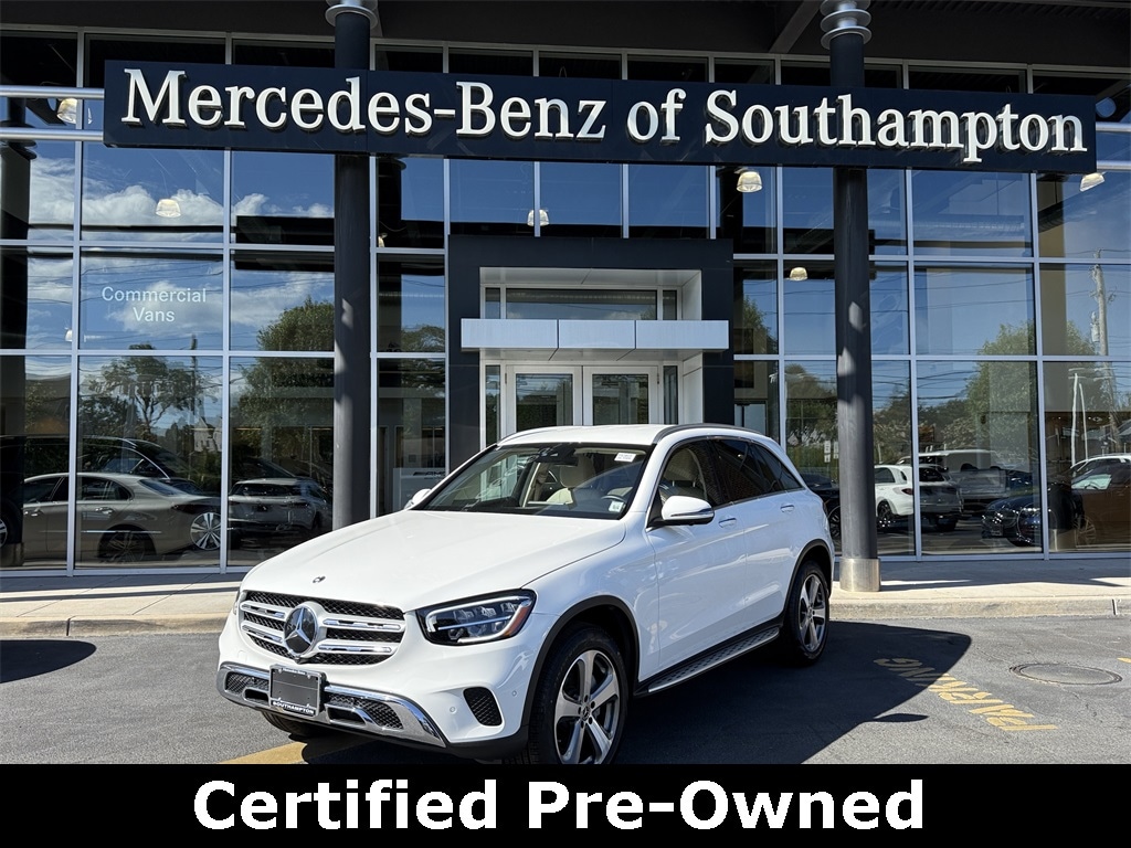 2022 Mercedes-Benz GLC GLC300's photo