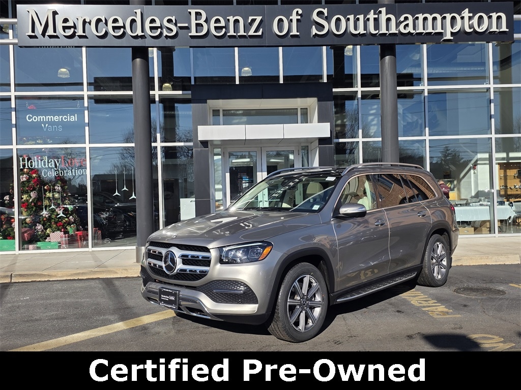 2023 Mercedes-Benz GLS Base's photo