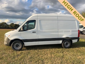 2025 Mercedes-Benz Sprinter 2500 Standard Roof 4-Cyl Diesel HO Van Cargo Van
