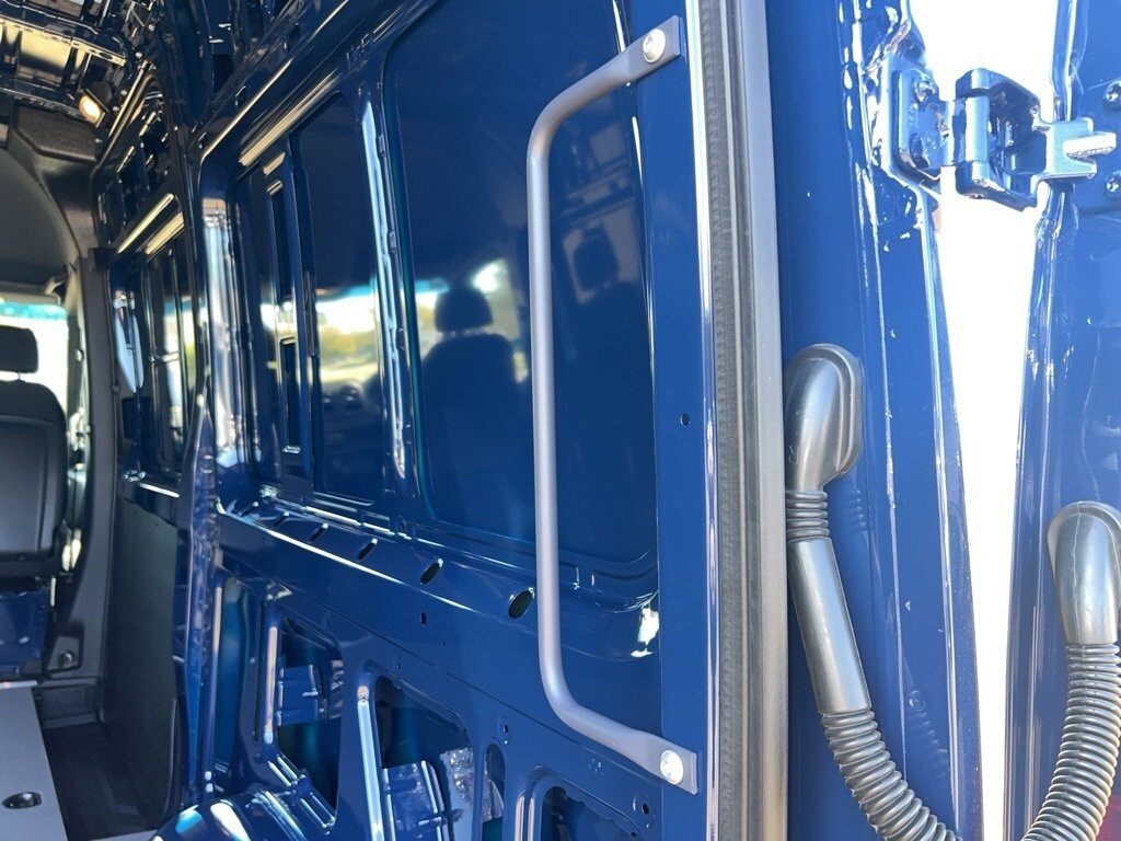 New 2025 Mercedes-Benz Sprinter 2500 Standard Roof 4-Cyl Diesel Van Cargo Van