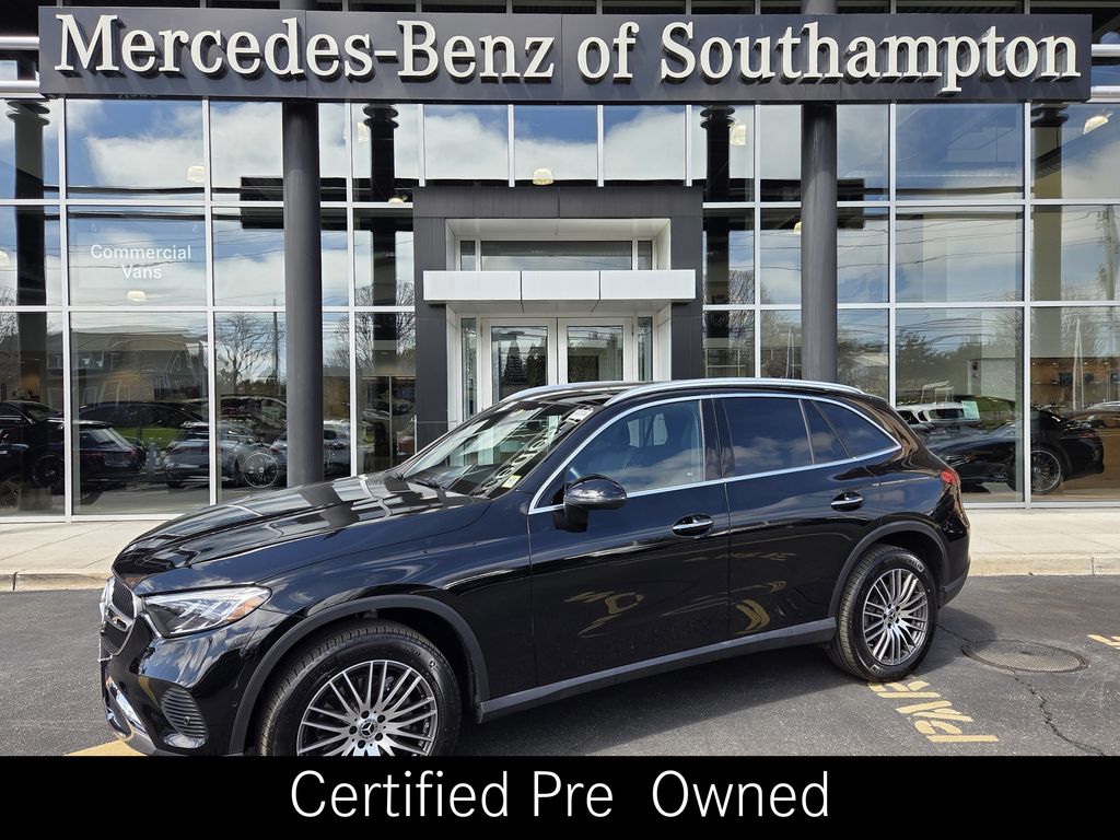 2025 Mercedes-Benz GLC