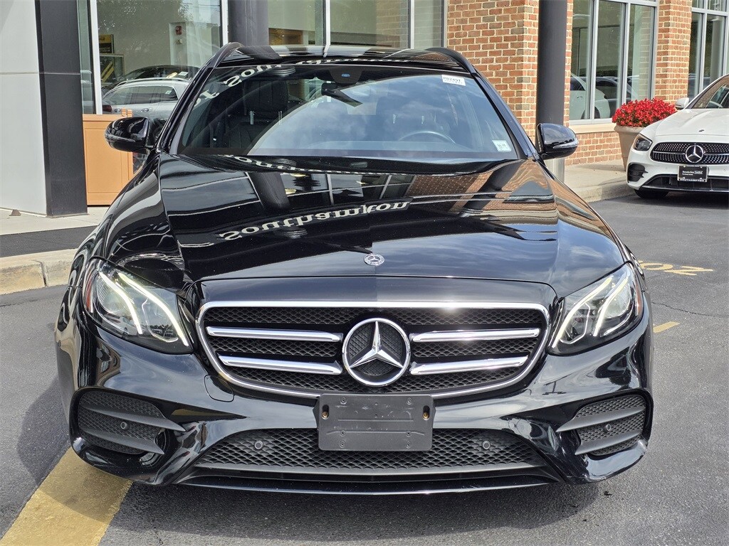 2018 Mercedes Benz E 400 4MATIC Wagon photo 2