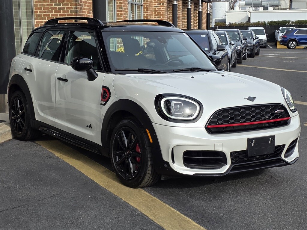 2023 Mini Cooper John Cooper Works ALL4 photo 2