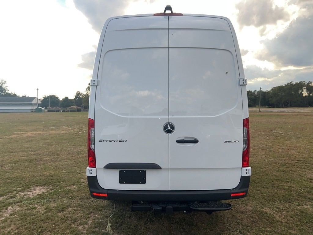 New 2025 Mercedes-Benz Sprinter 3500 High Roof 4-Cyl Diesel HO Van Cargo Van