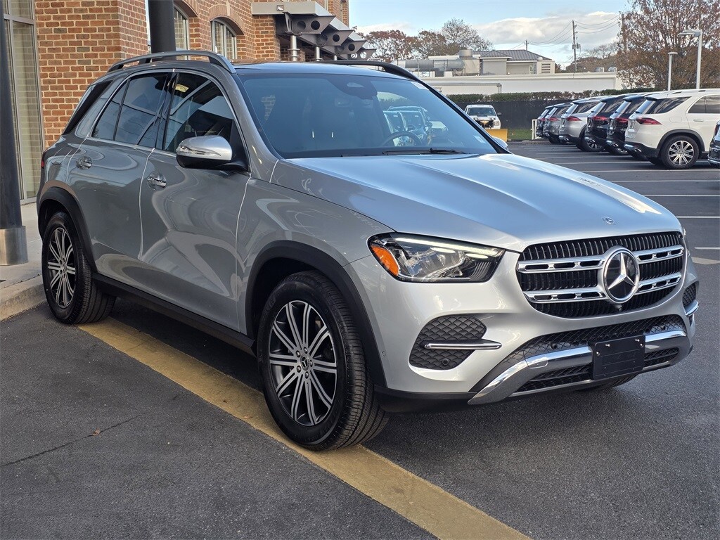 2025 Mercedes Benz GLE 350 4MATIC photo 4