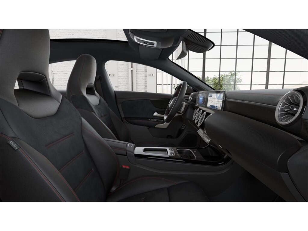 2026 Mercedes Benz CLA 250 4MATIC photo 4