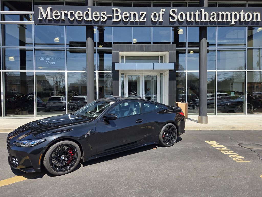 2023 BMW M4 -'s photo