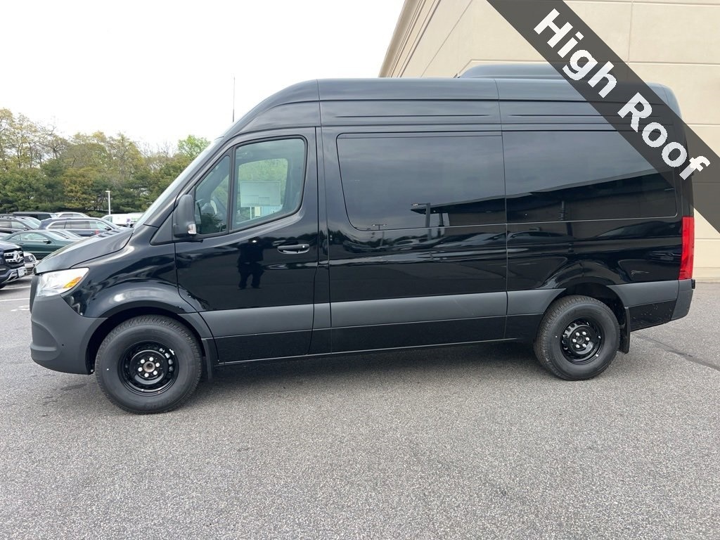 New 2024 Mercedes-Benz Sprinter 2500 Standard Roof 4-Cyl Diesel HO Van