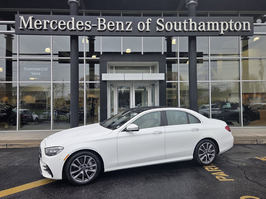 2023 Mercedes-Benz E-Class E450 4MATIC's photo
