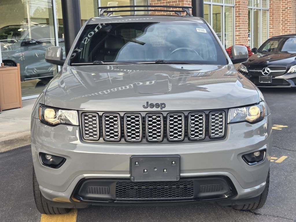 Used 2021 Jeep Grand Cherokee Laredo SUV