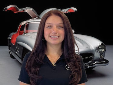 Staff member Shannon Vargas from ID_92e4a5