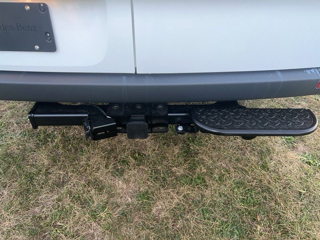 New 2025 Mercedes-Benz Sprinter 2500 Standard Roof 4-Cyl Diesel Van Cargo Van